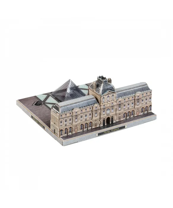 Музей Лувр. Картонная модель