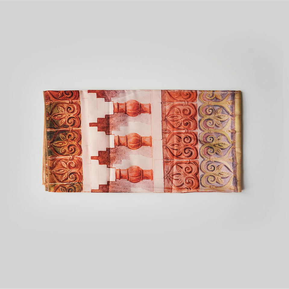 Платок «Керамический фриз Духовской церкви Троице-Сергиевой лавры»