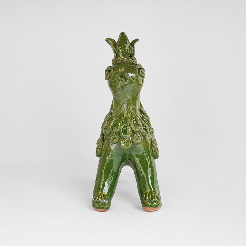 Керамическое изделие «Грифон». Средний размер